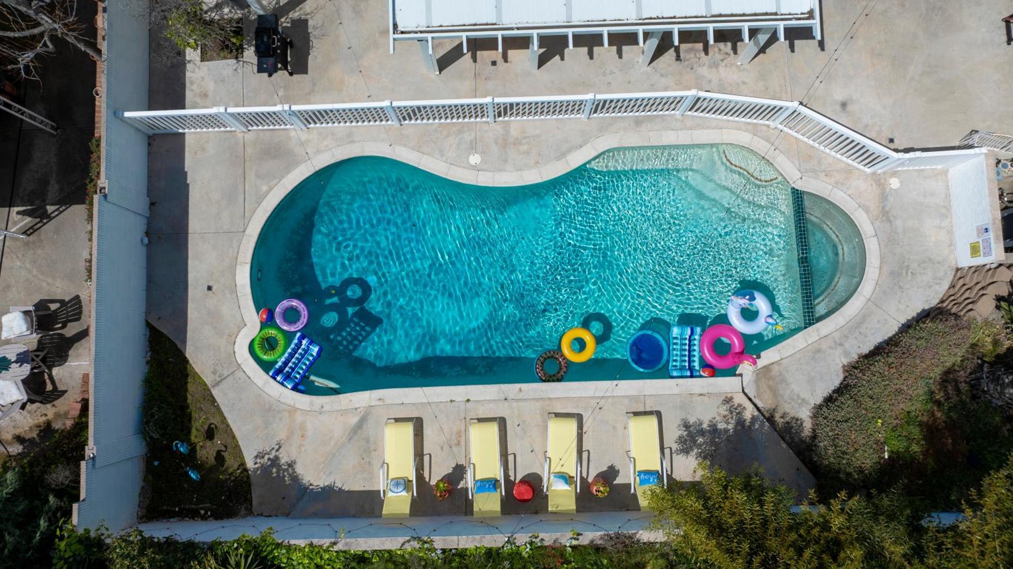 Stunning Coastal Escape With Private Pool, Spa, Arcade, Disney, Beach Мишен-Вьехо Экстерьер фото