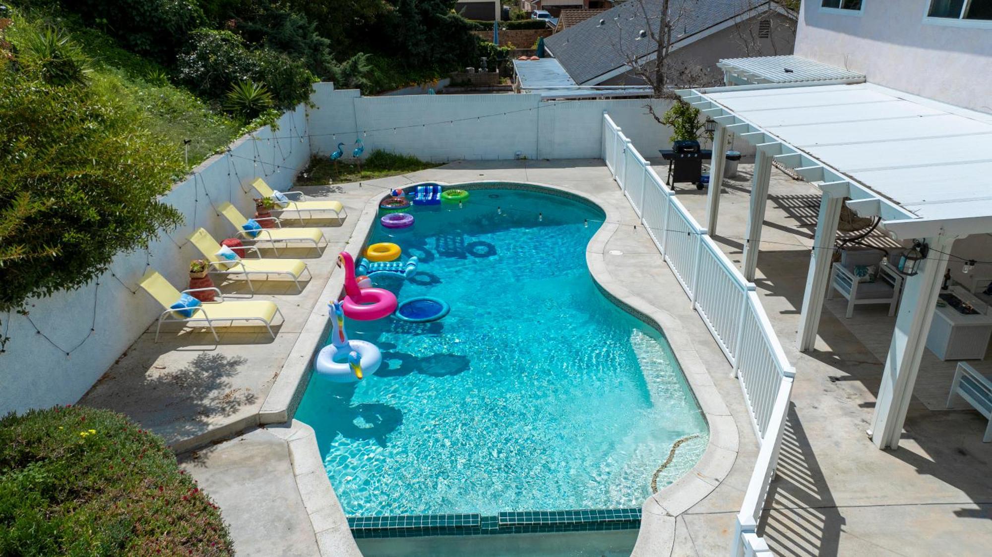 Stunning Coastal Escape With Private Pool, Spa, Arcade, Disney, Beach Мишен-Вьехо Экстерьер фото